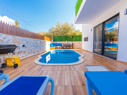  gece  -  Kasım
  | Kalkan Ulugöl'de Isıtmalı Kapalı Havuzlu Romantik Villa Tatili